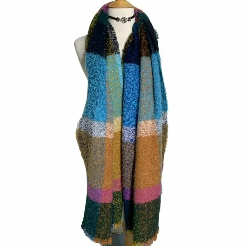 Multicolor plaid versatile cozy blanket scarf - Picture 5 of 7